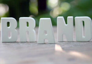 membangun brand bisnis