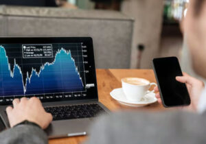 risiko investasi saham