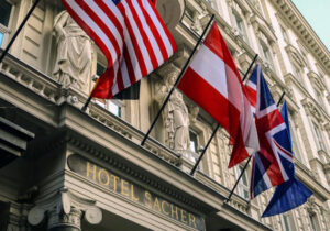 keindahan klasik di hotel sacher vienna