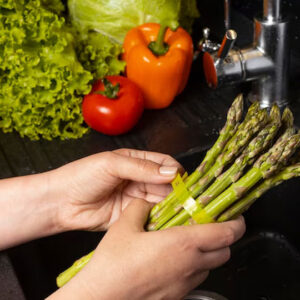 tips mencuci sayur